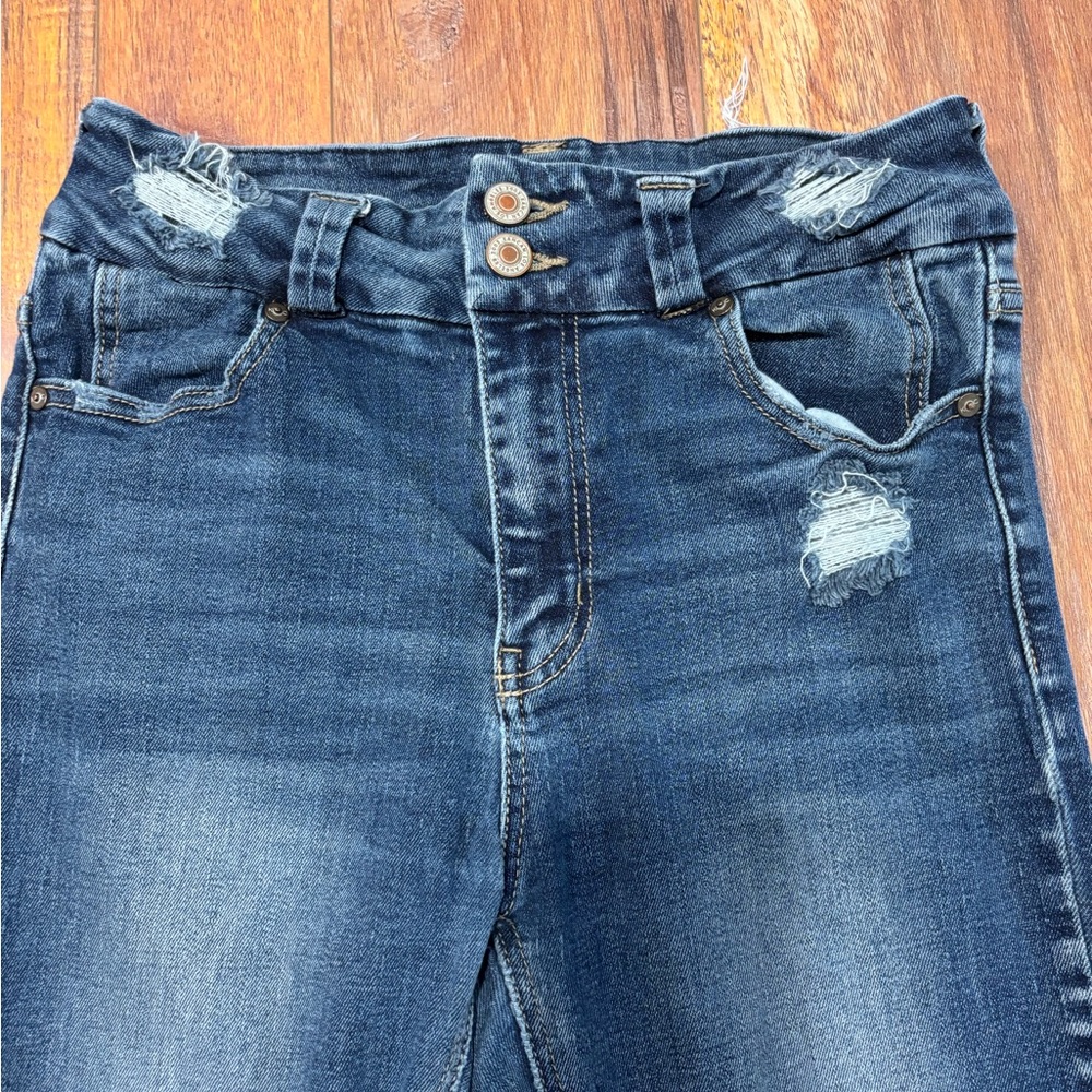👖 KanCan High-Rise Distressed Skinny Jeans – Women’s Size 9 / 28